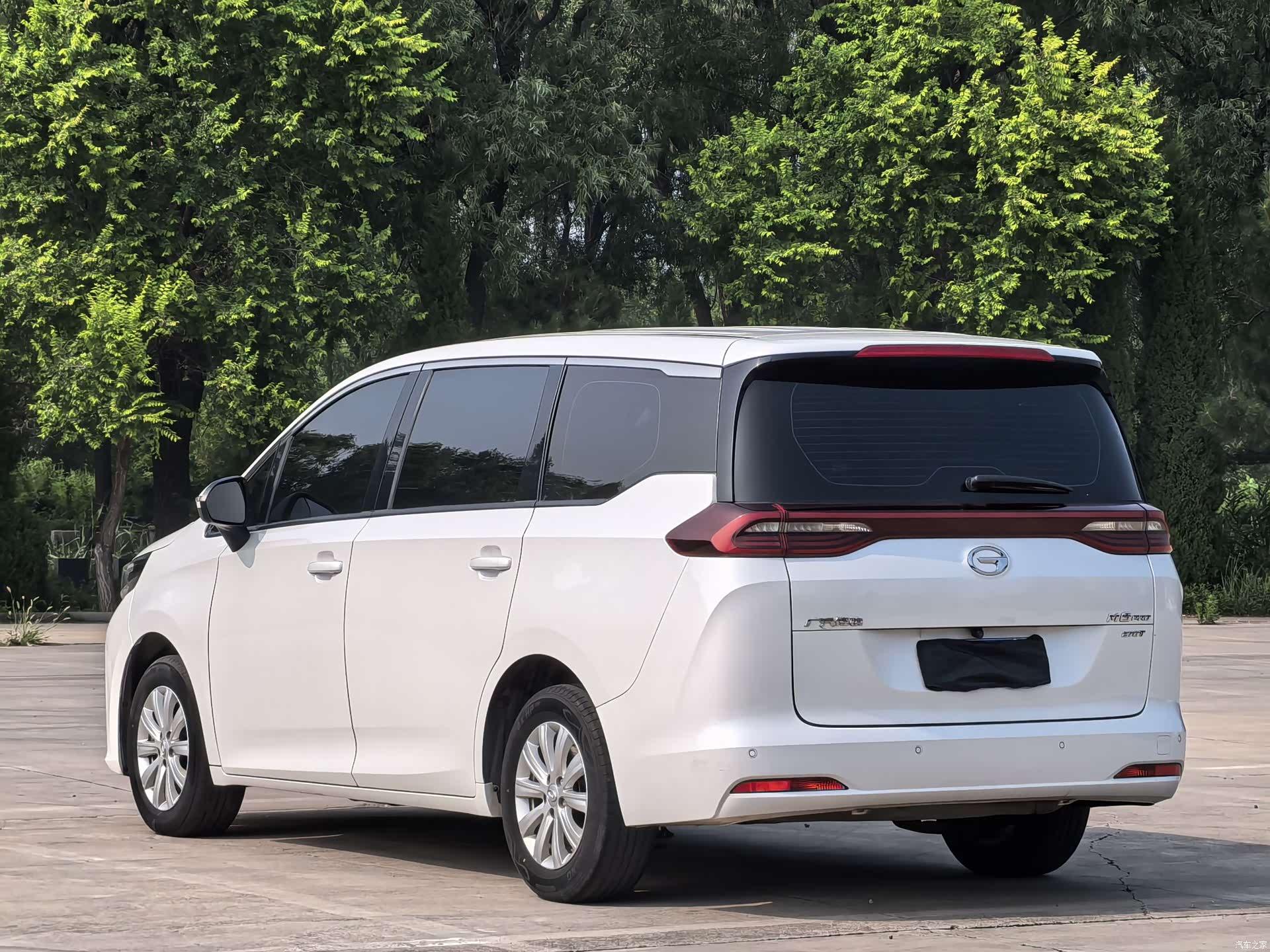 Trumpchi M6, 2023 4