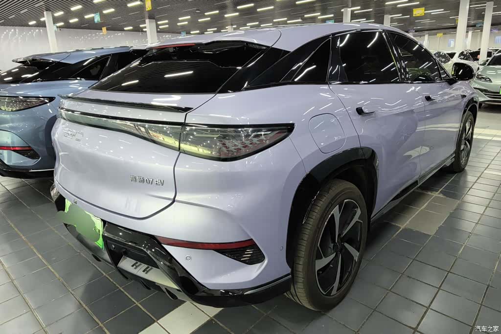 BYD HiAce, 2026 3