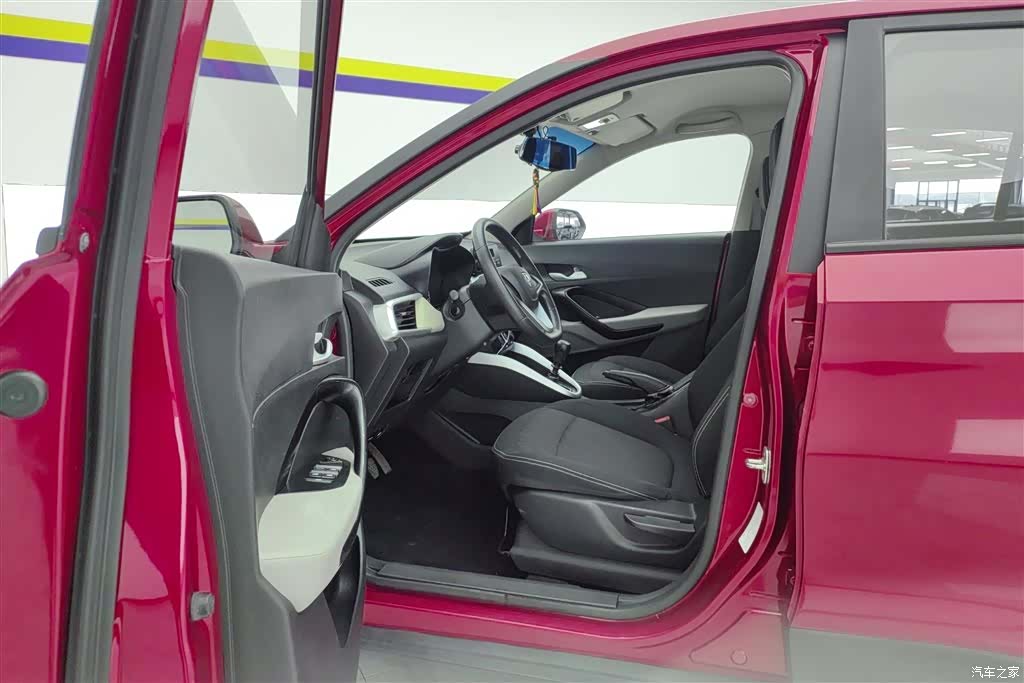 Wuling 510, 2017 9