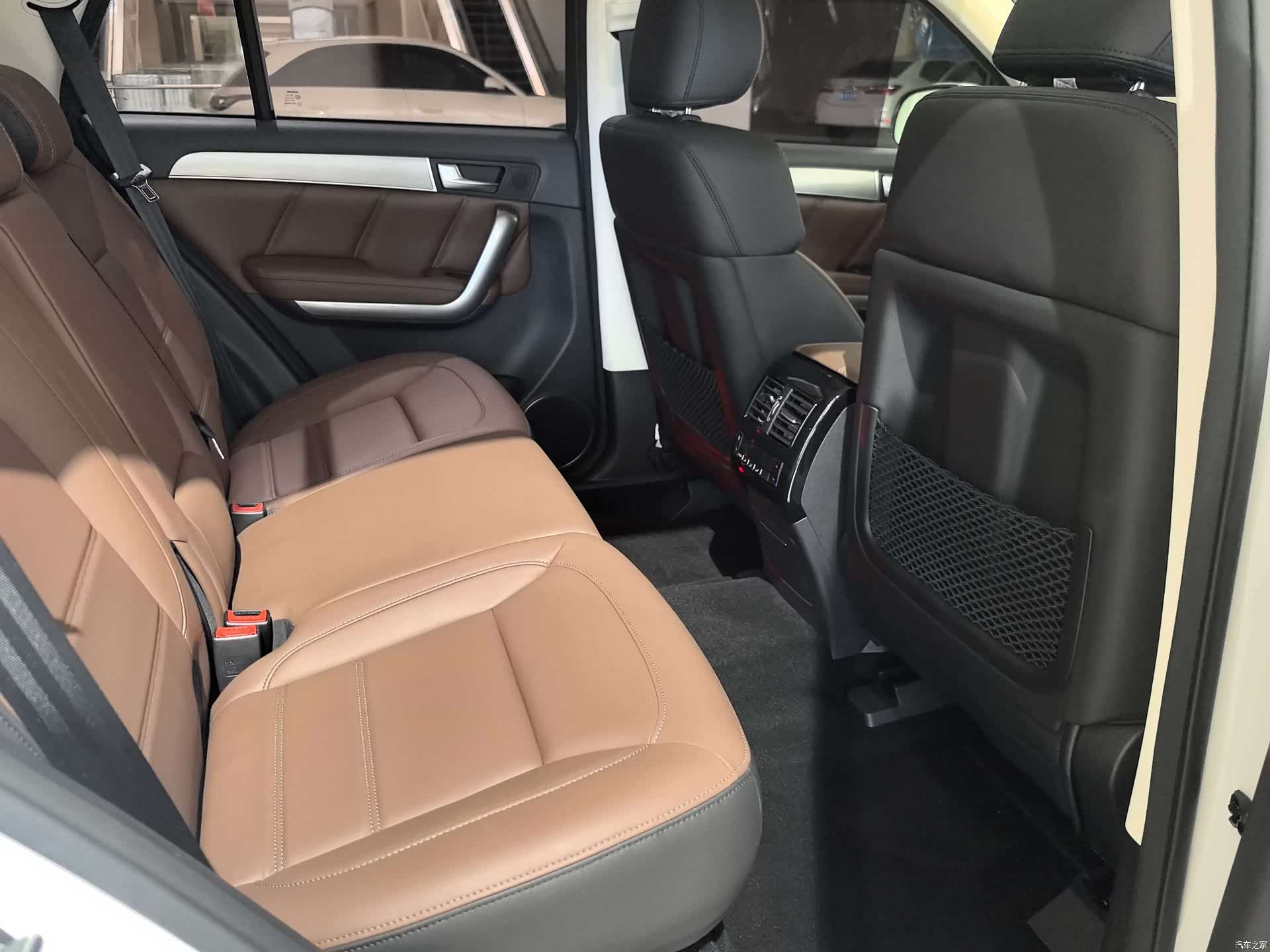 Haval H8, 2017 10