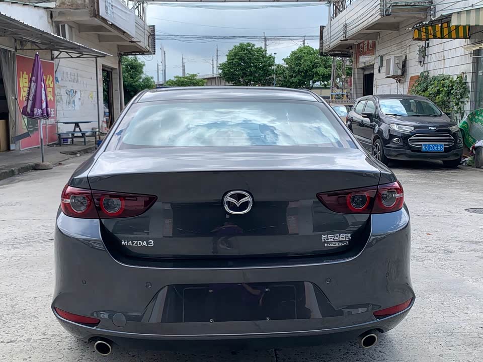 Mazda 3 Angkesaila