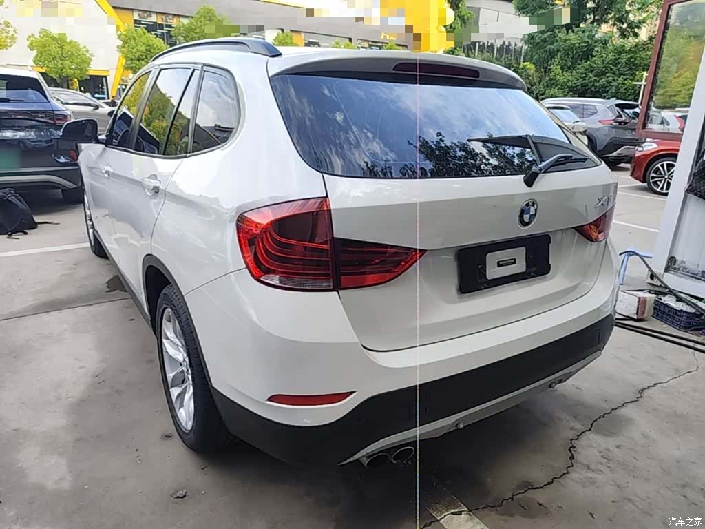 BMW X1, 2016 все фото