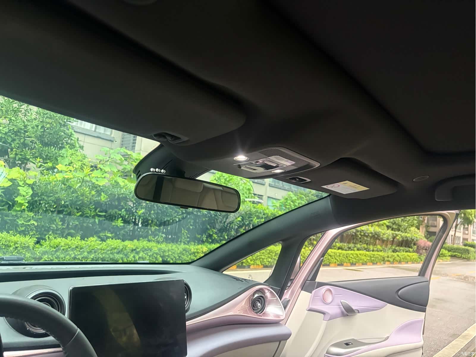 BYD Dolphin, 2021 13