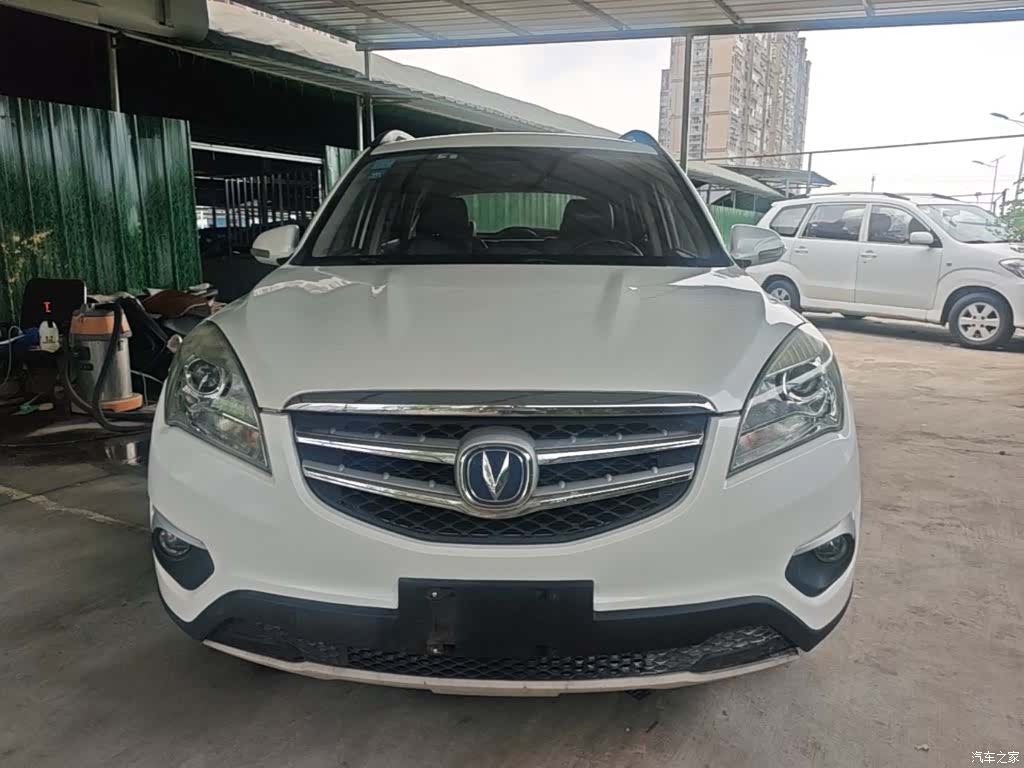 Changan CS35, 2015 3