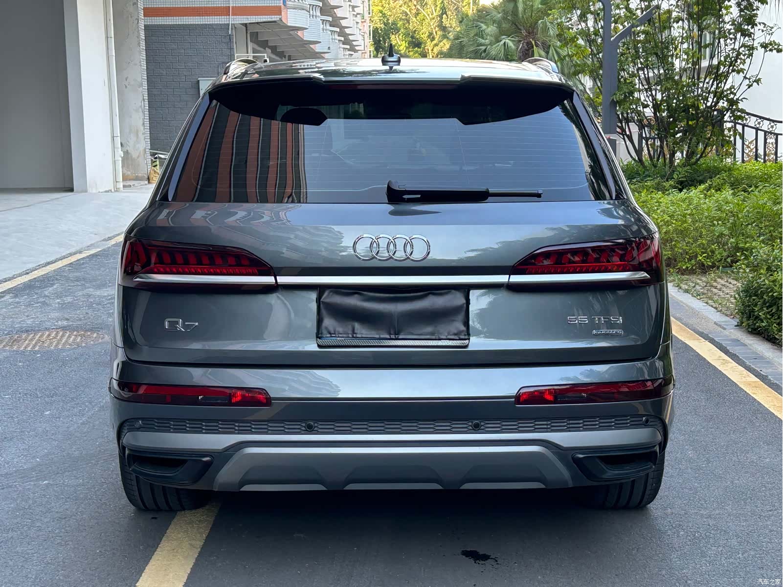 Audi Q7, 2021 все фото