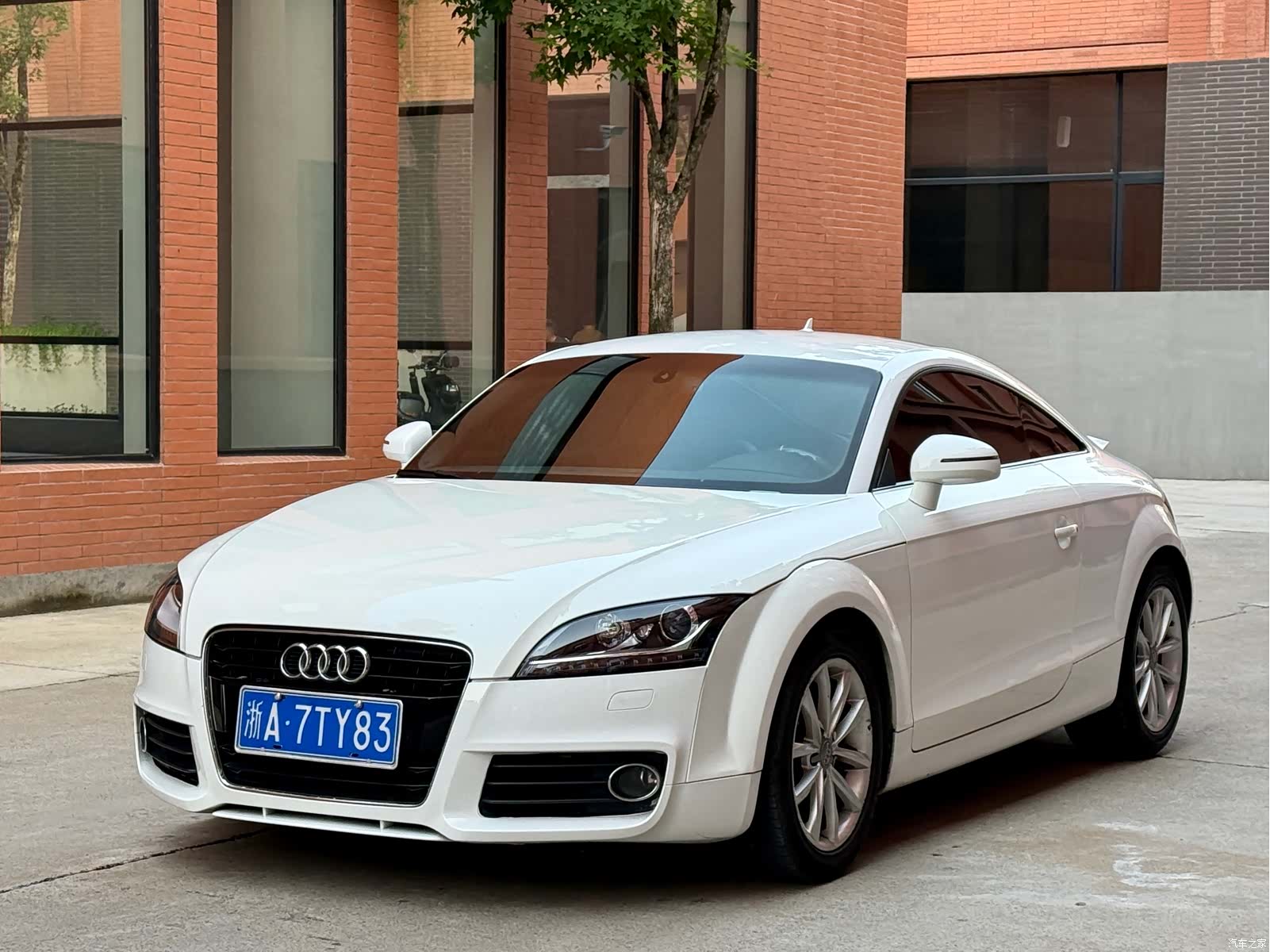 Audi TT, 2012 1