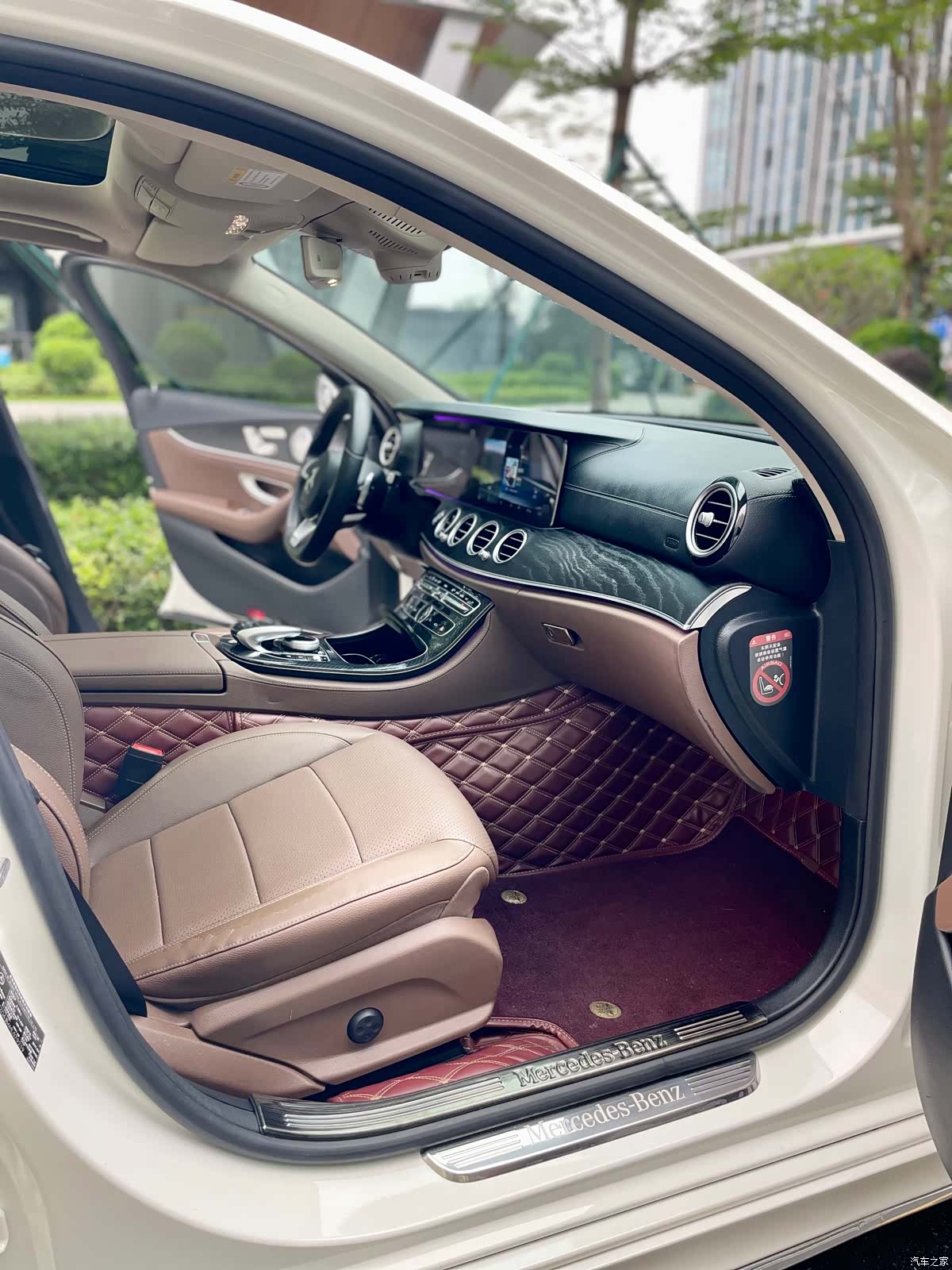 Mercedes-Benz E-Class, 2017 15