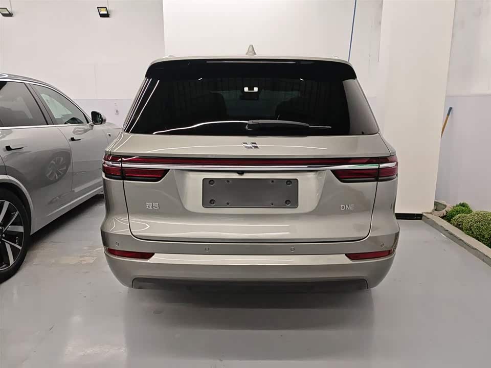 Li Auto Ideal ONE