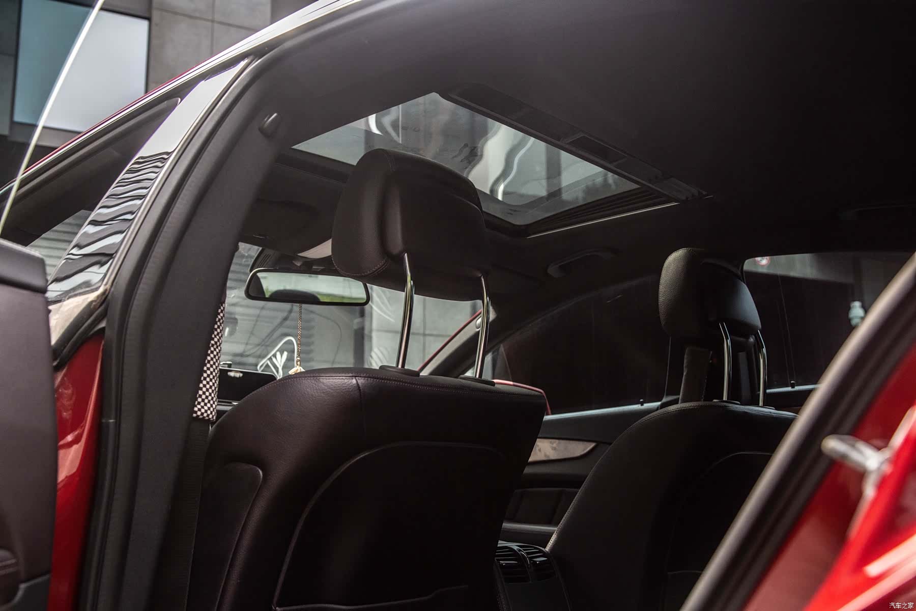 Mercedes-Benz CLS, 2014 10
