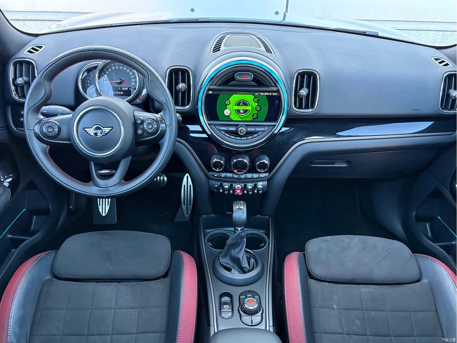 Mini Countryman, 2019 9