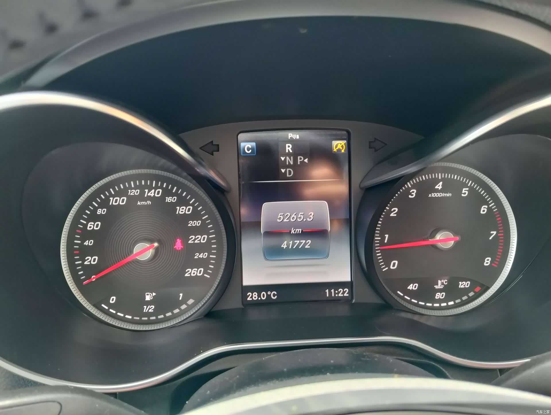 Mercedes-Benz GLC, 2018 15