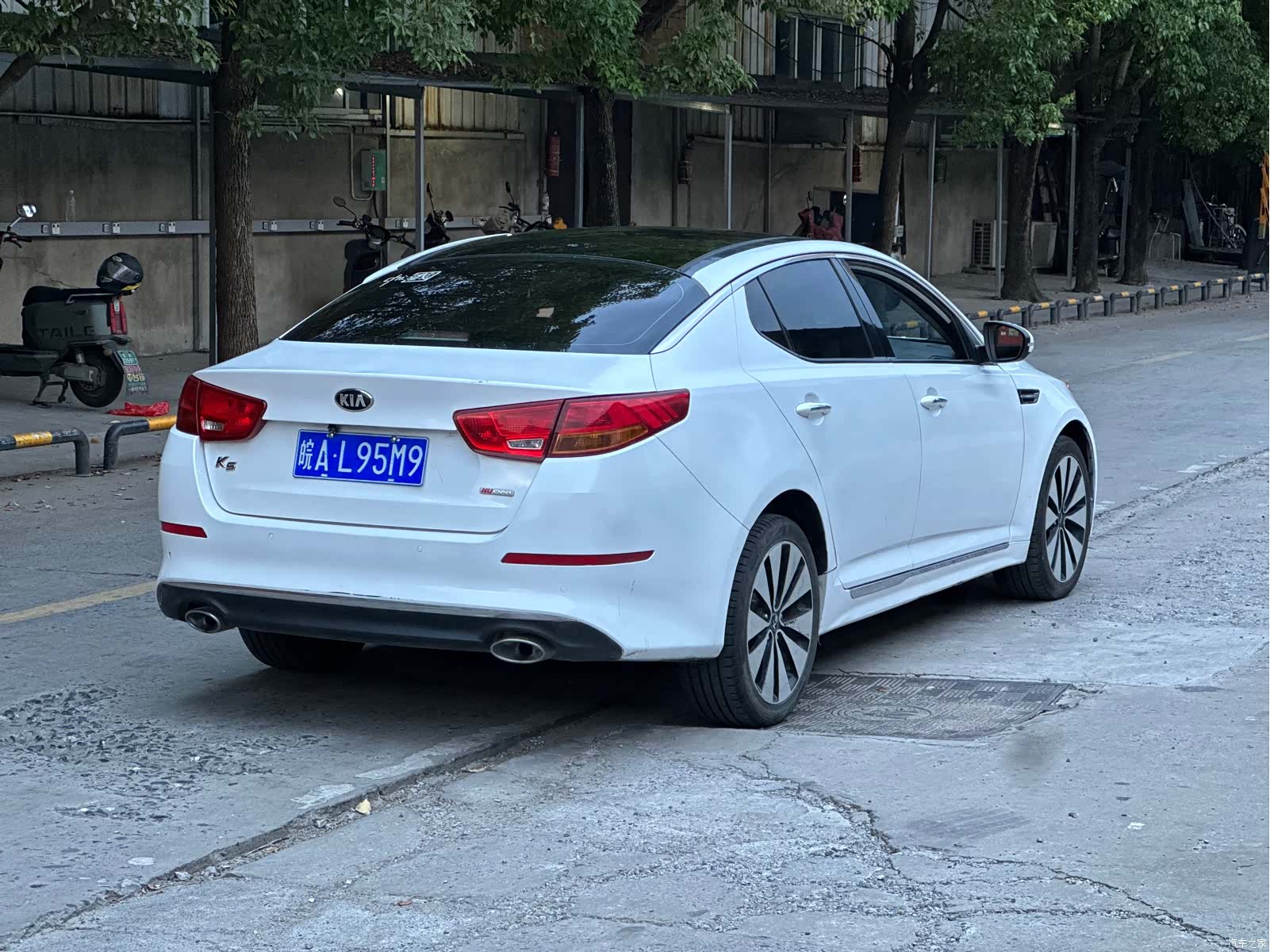 Kia K5, 2014 9
