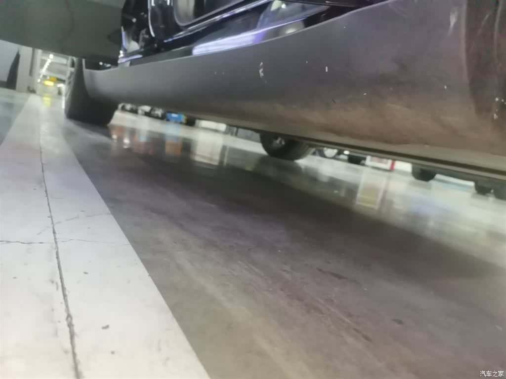Tesla Model Y, 2023 21