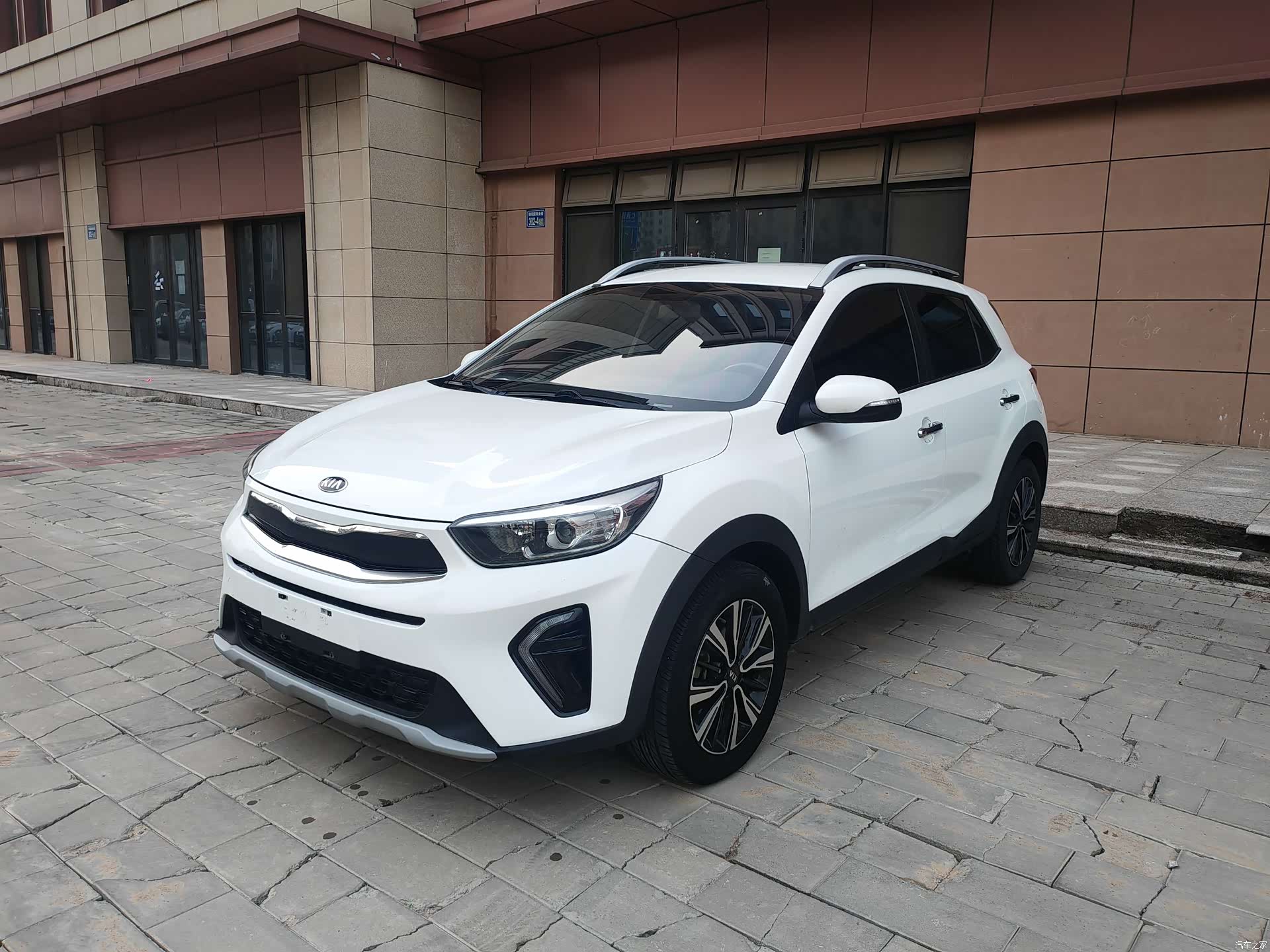 Kia KX1, 2019 1