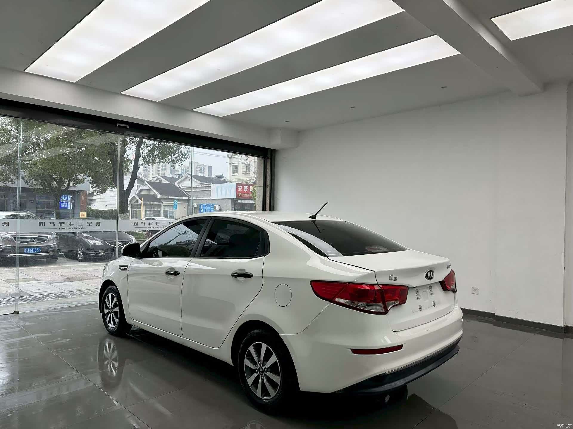 Kia K2, 2016 7
