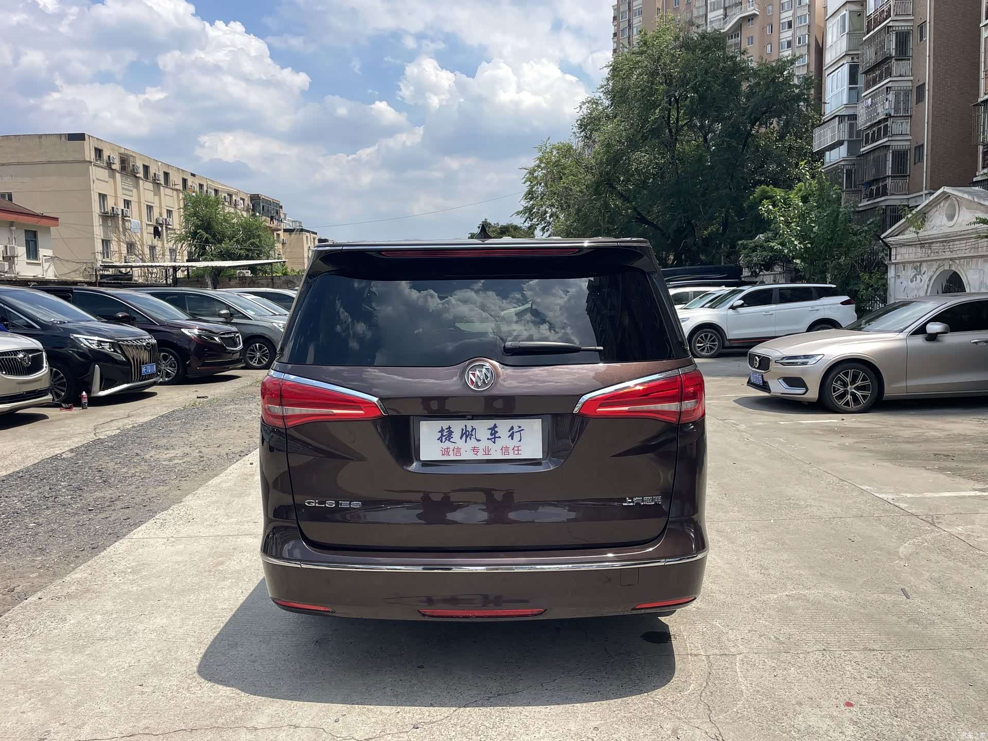 Buick GL8, 2017 19