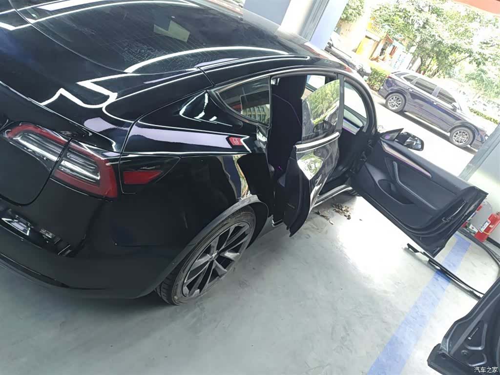 Tesla Model 3, 2022 2