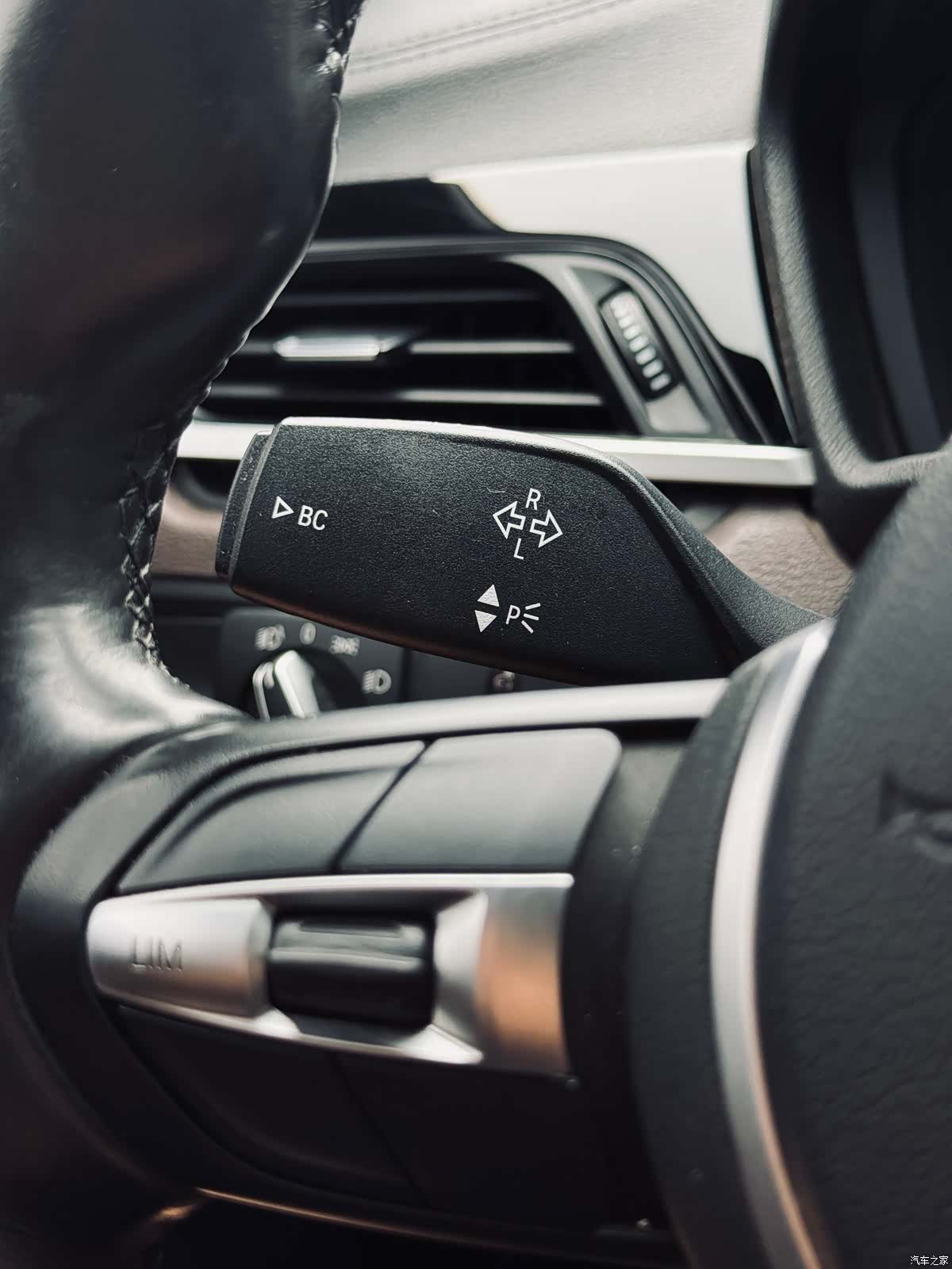 BMW X2, 2021 33