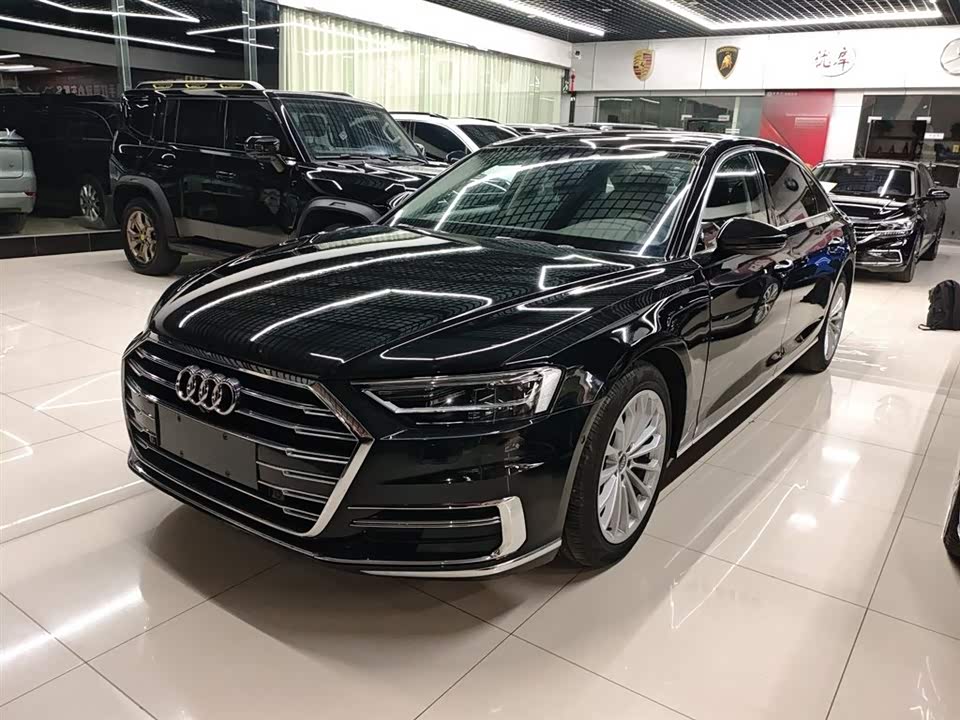 Audi A8