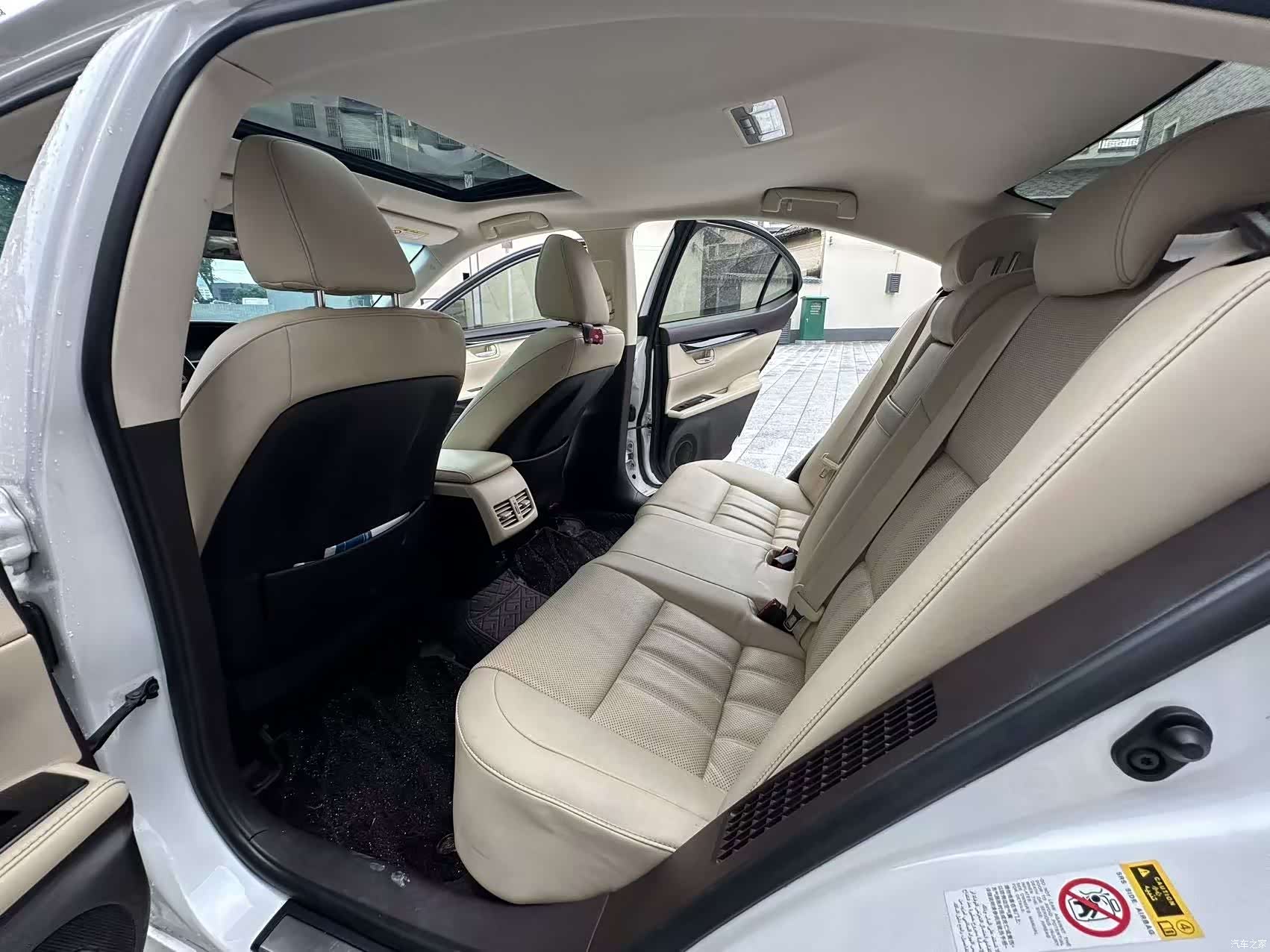 Lexus ES, 2016 8