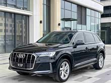 �µ�Q7 2023�� 45 TFSI quattro S line�˶���