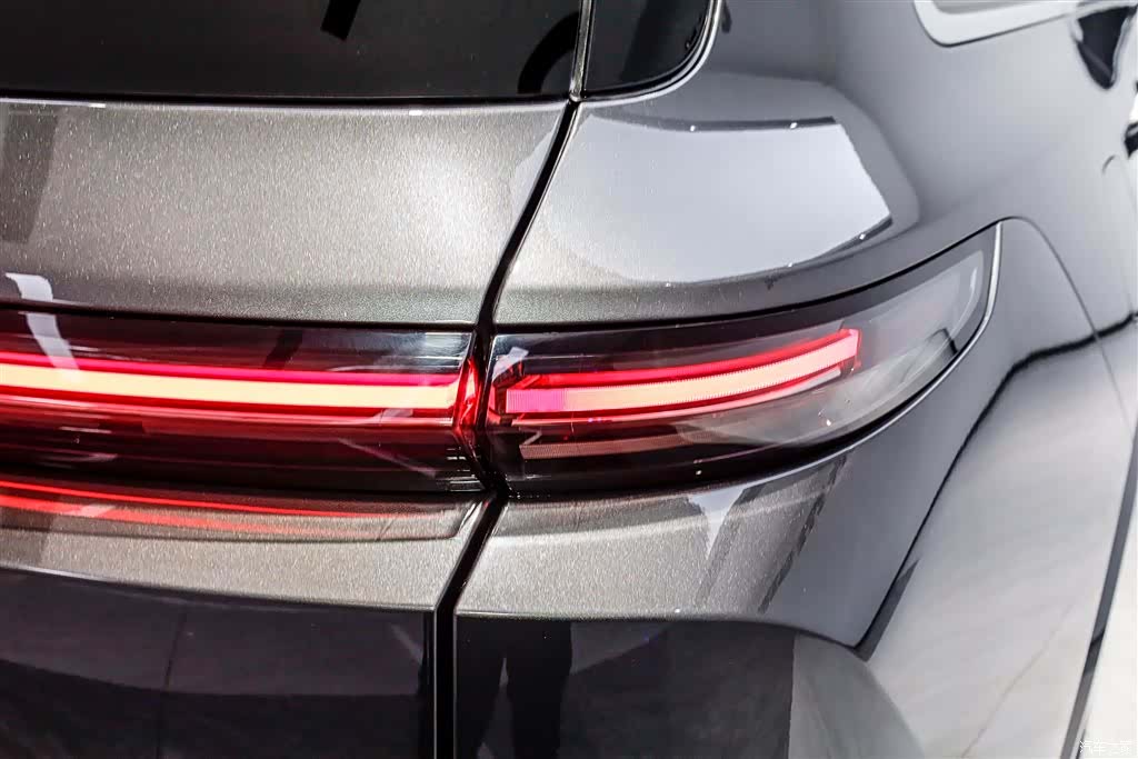 Li Auto L9, 2023 8