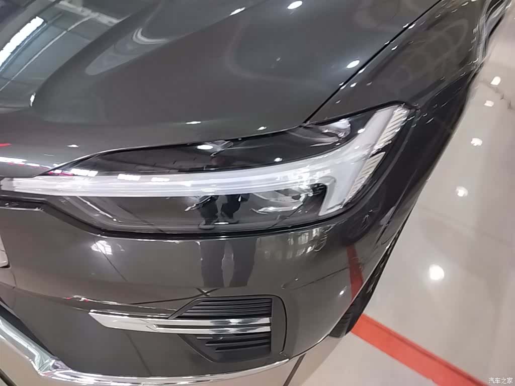 Volvo XC60, 2022 24