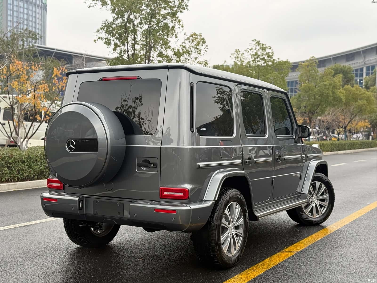 Mercedes-Benz G-Class, 2024 15