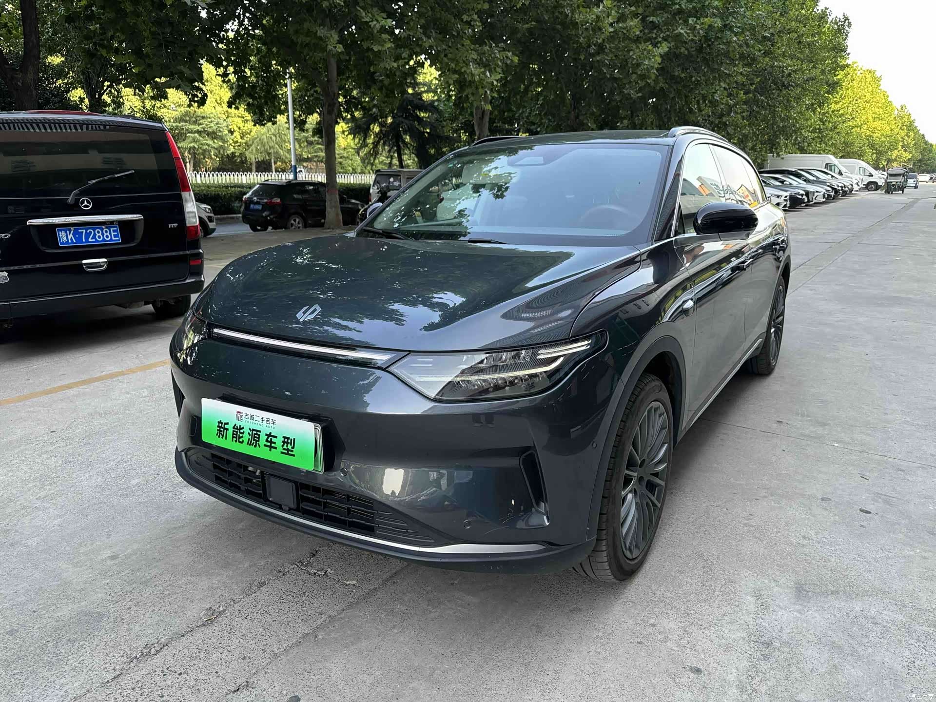 Leapmotor C11
