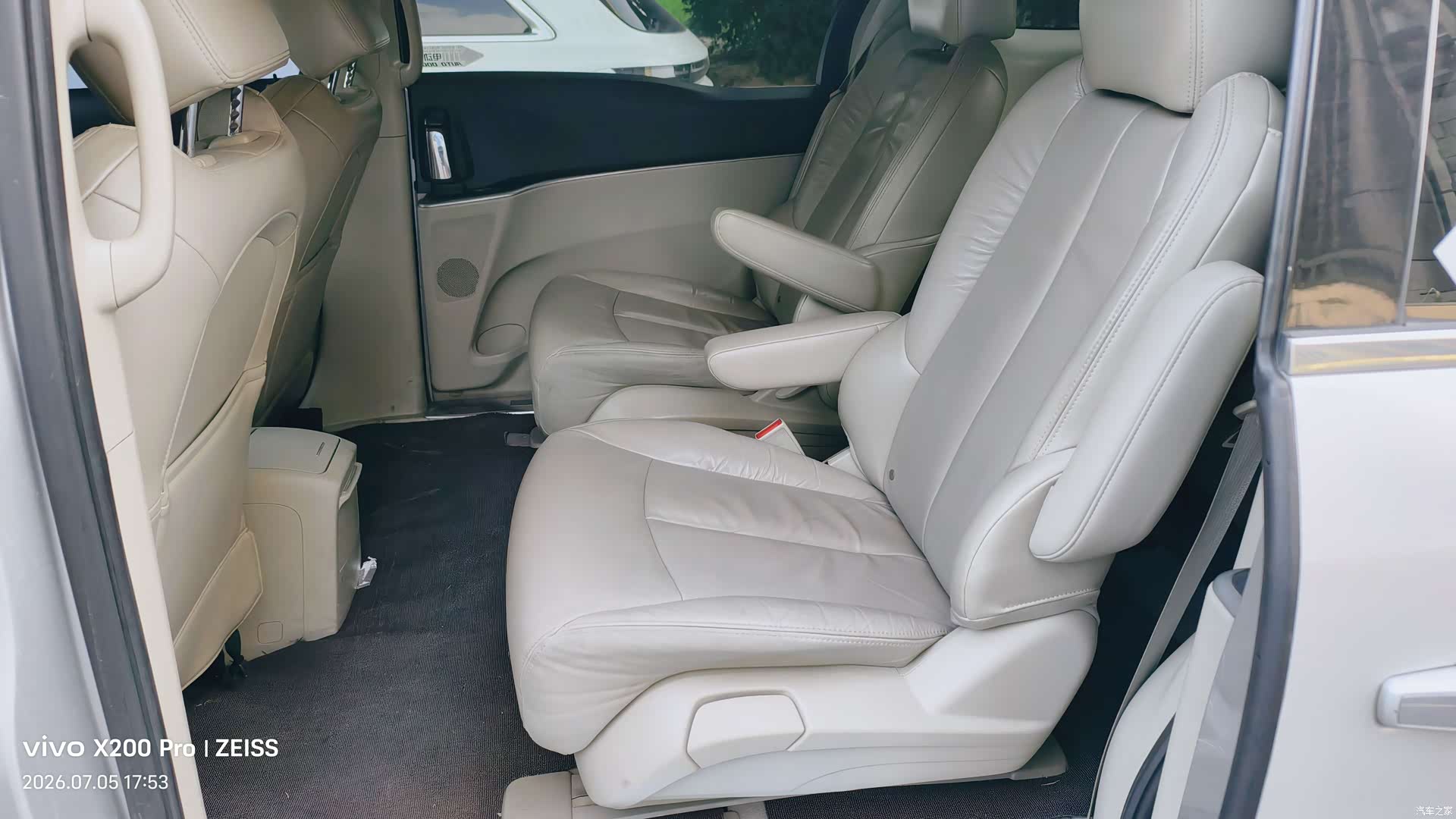 Buick GL8, 2017 8