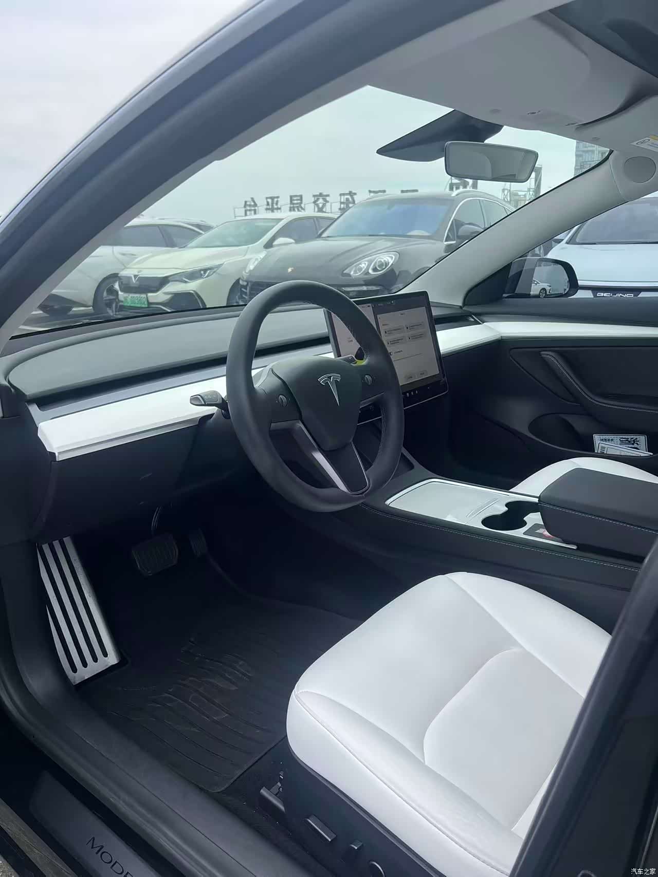 Tesla Model 3, 2022 6