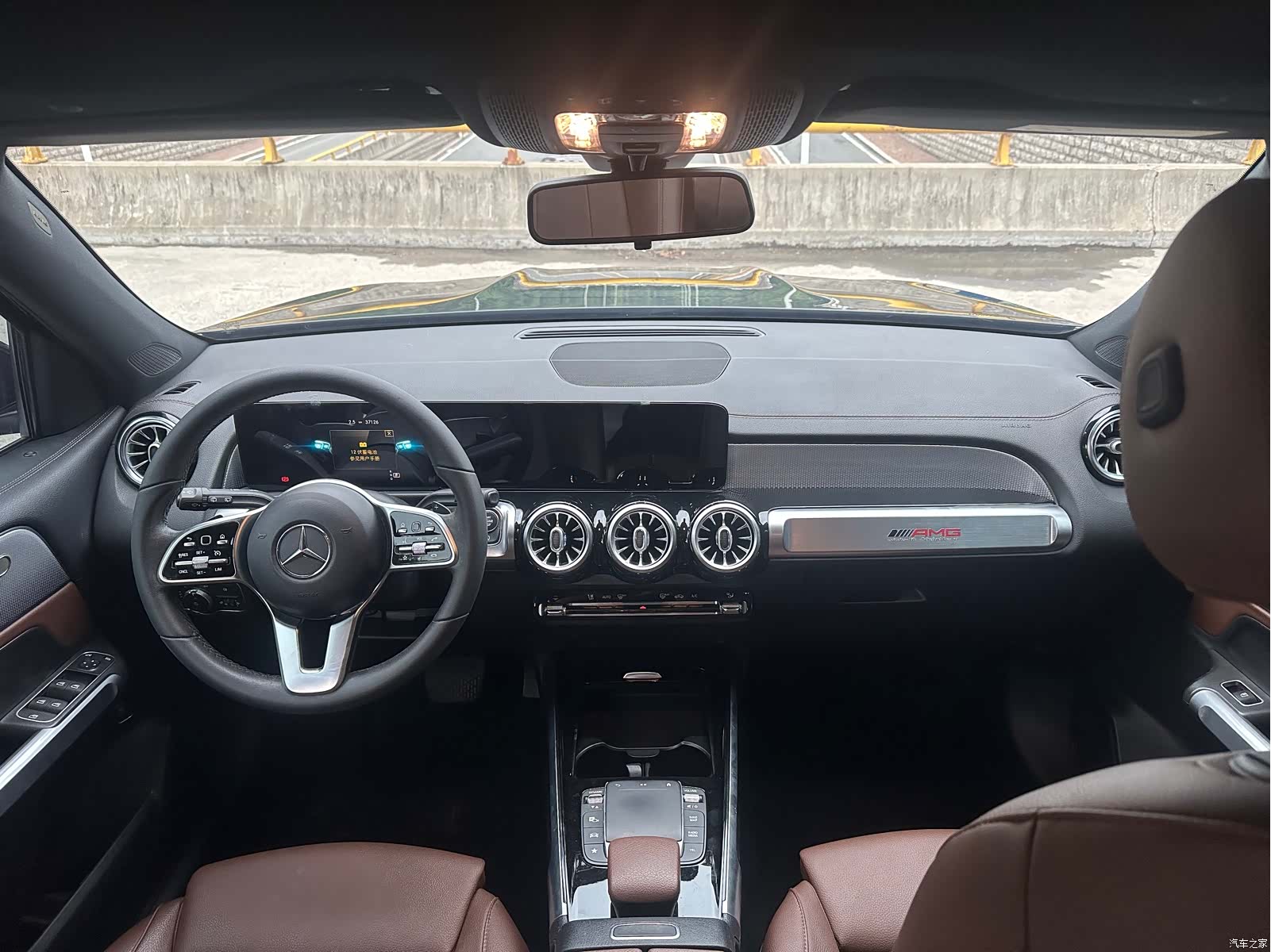 Mercedes-Benz GLB, 2021 6