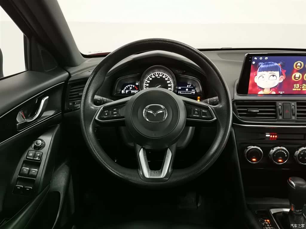 Mazda CX-4, 2021 11