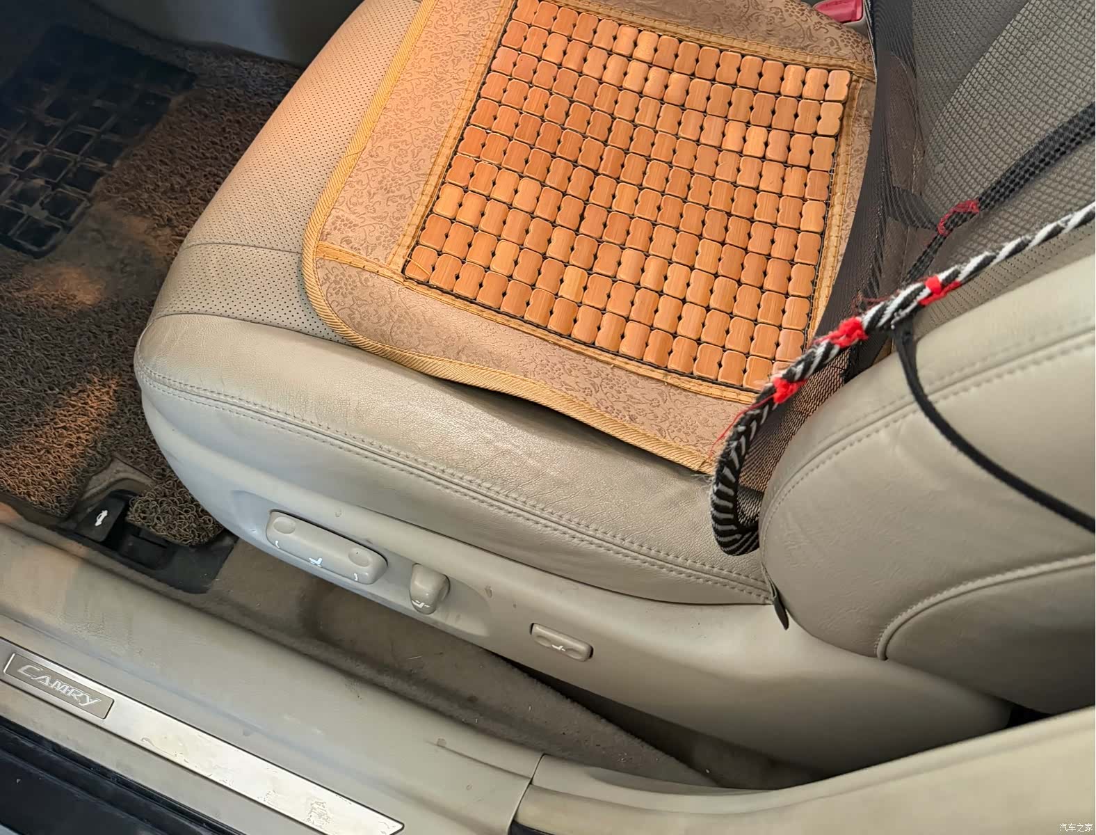 Toyota Camry, 2011 3