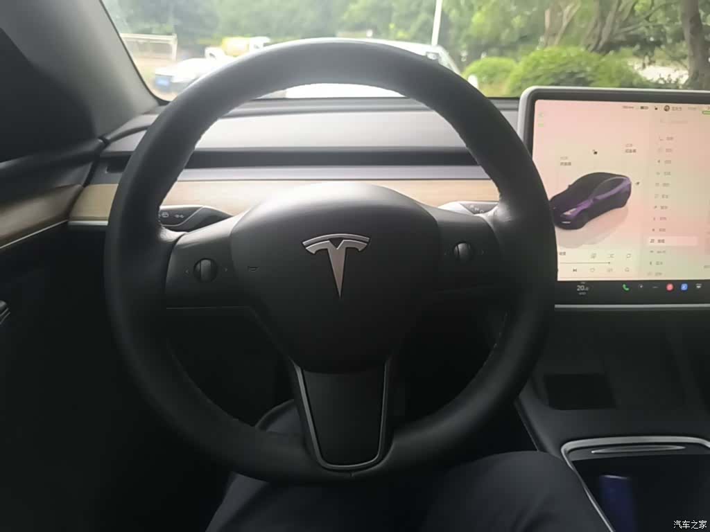 Tesla Model Y, 2022 11