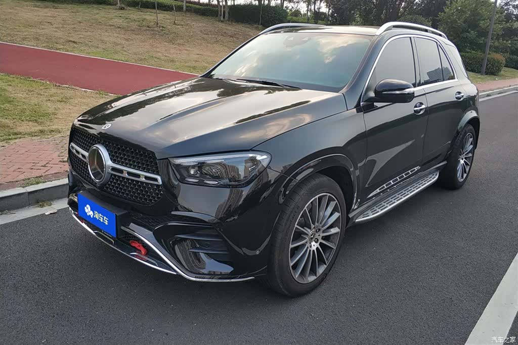 Mercedes-Benz GLE, 2024 1