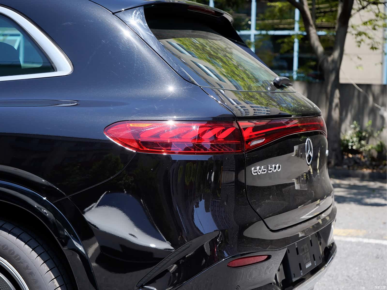 Mercedes-Benz EQS, 2026 8