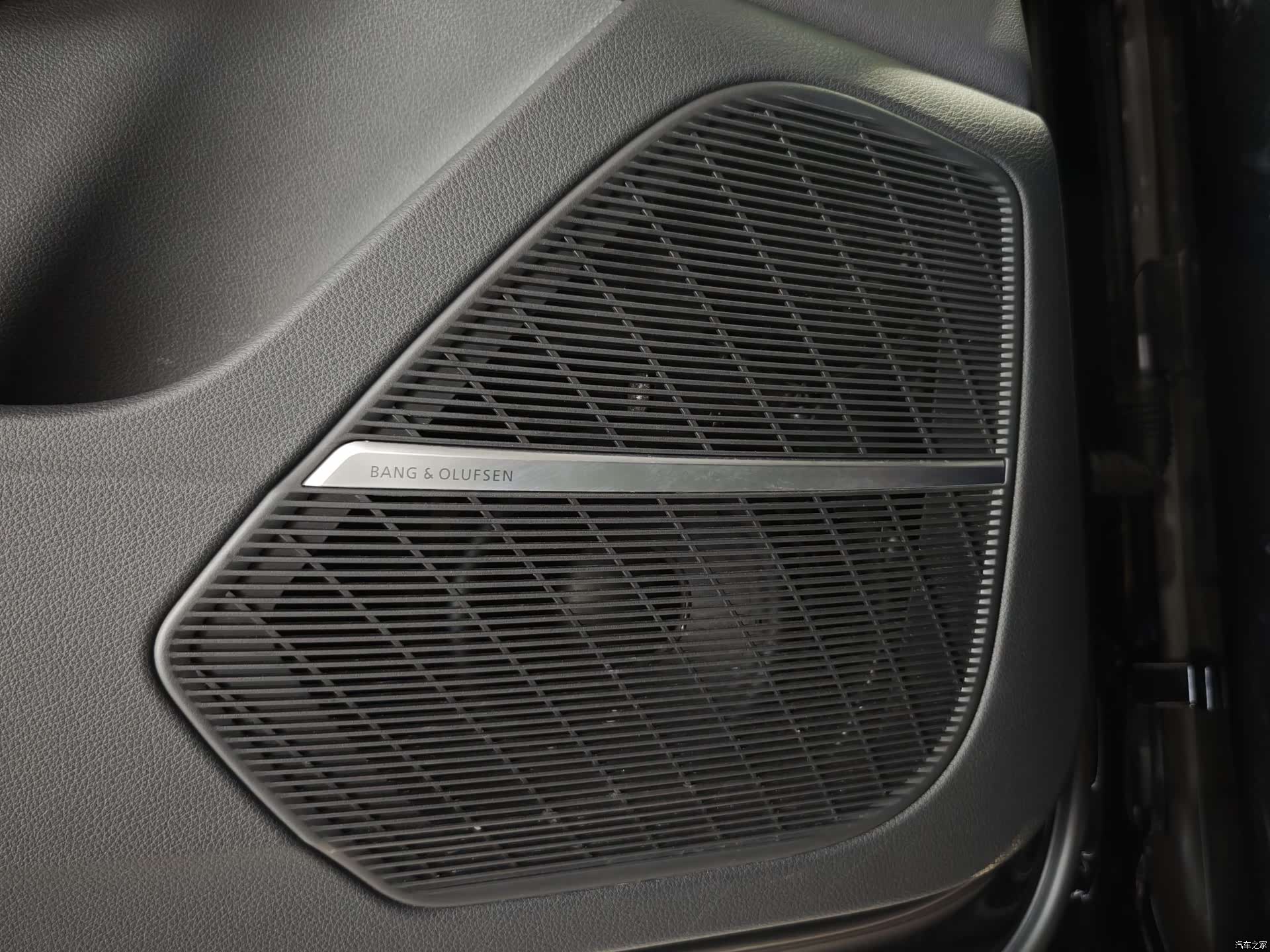Audi Q7, 2023 9