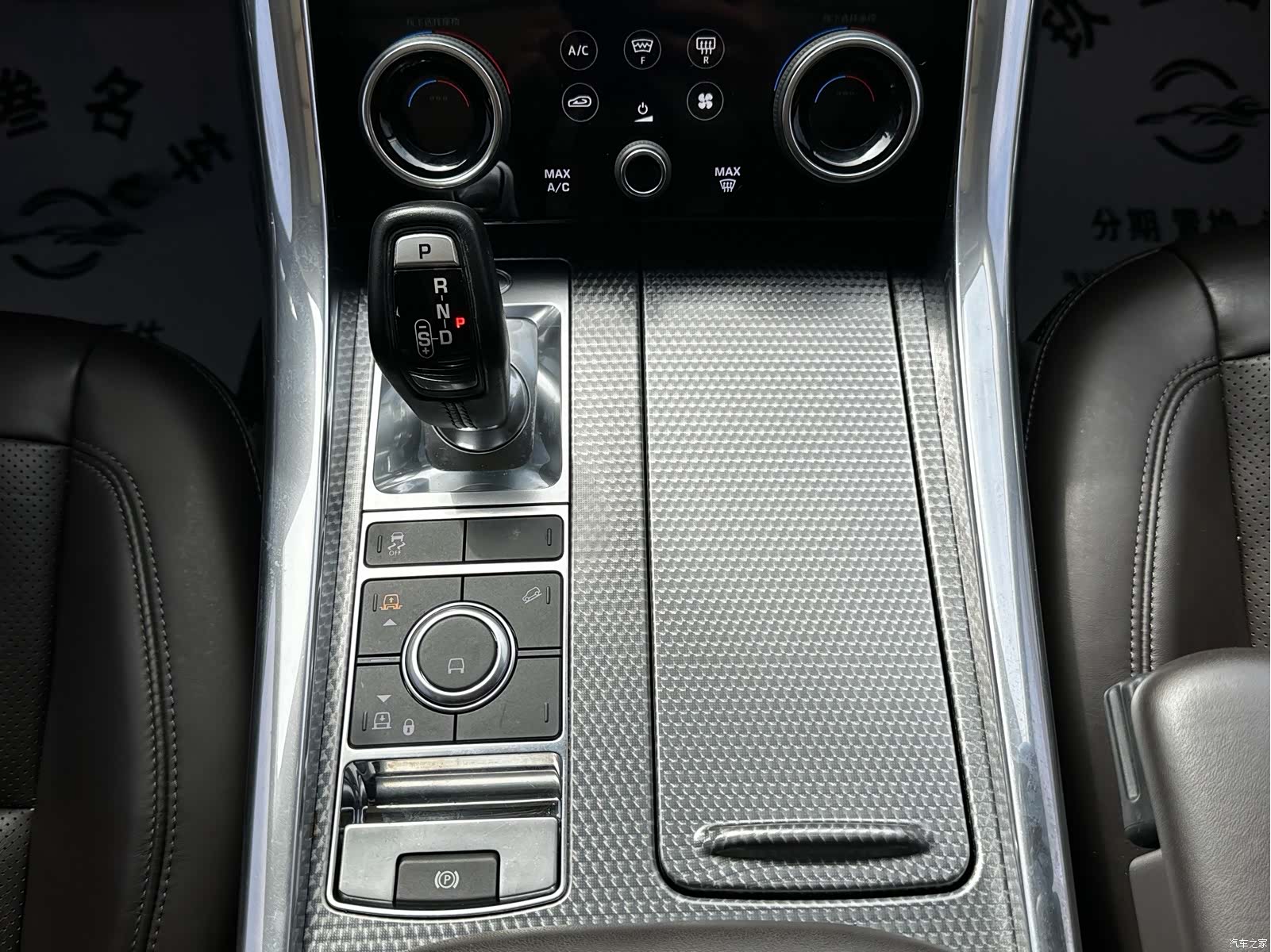 Land Rover Range Rover, 2019 14