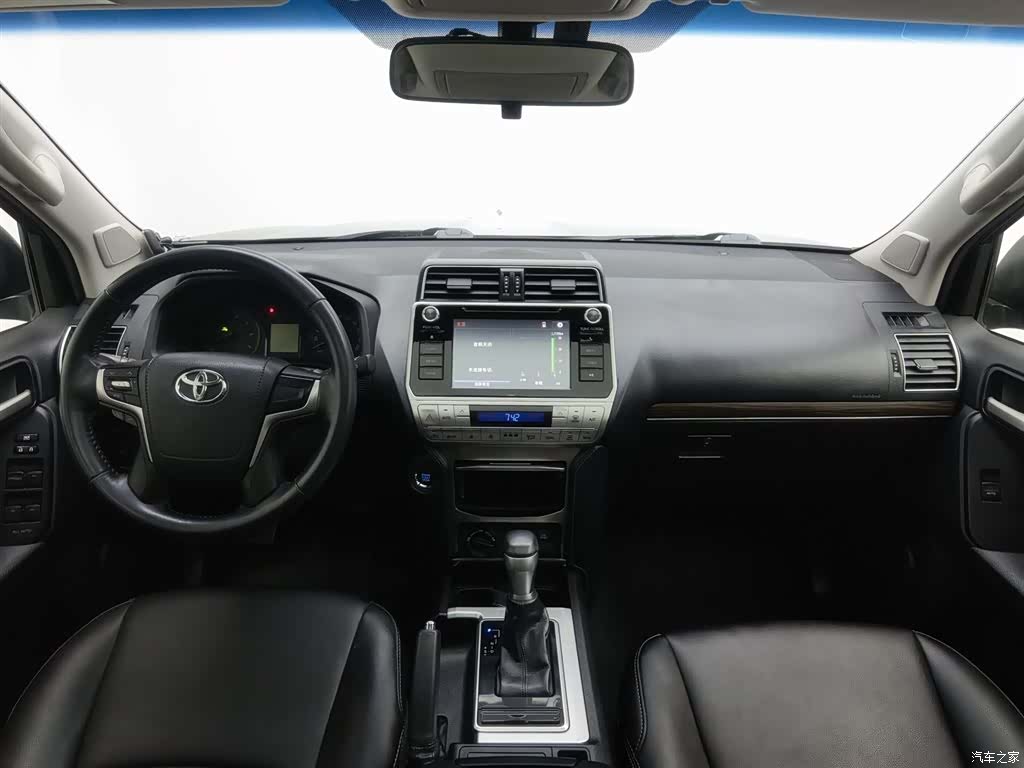 Toyota Prado, 2018 все фото