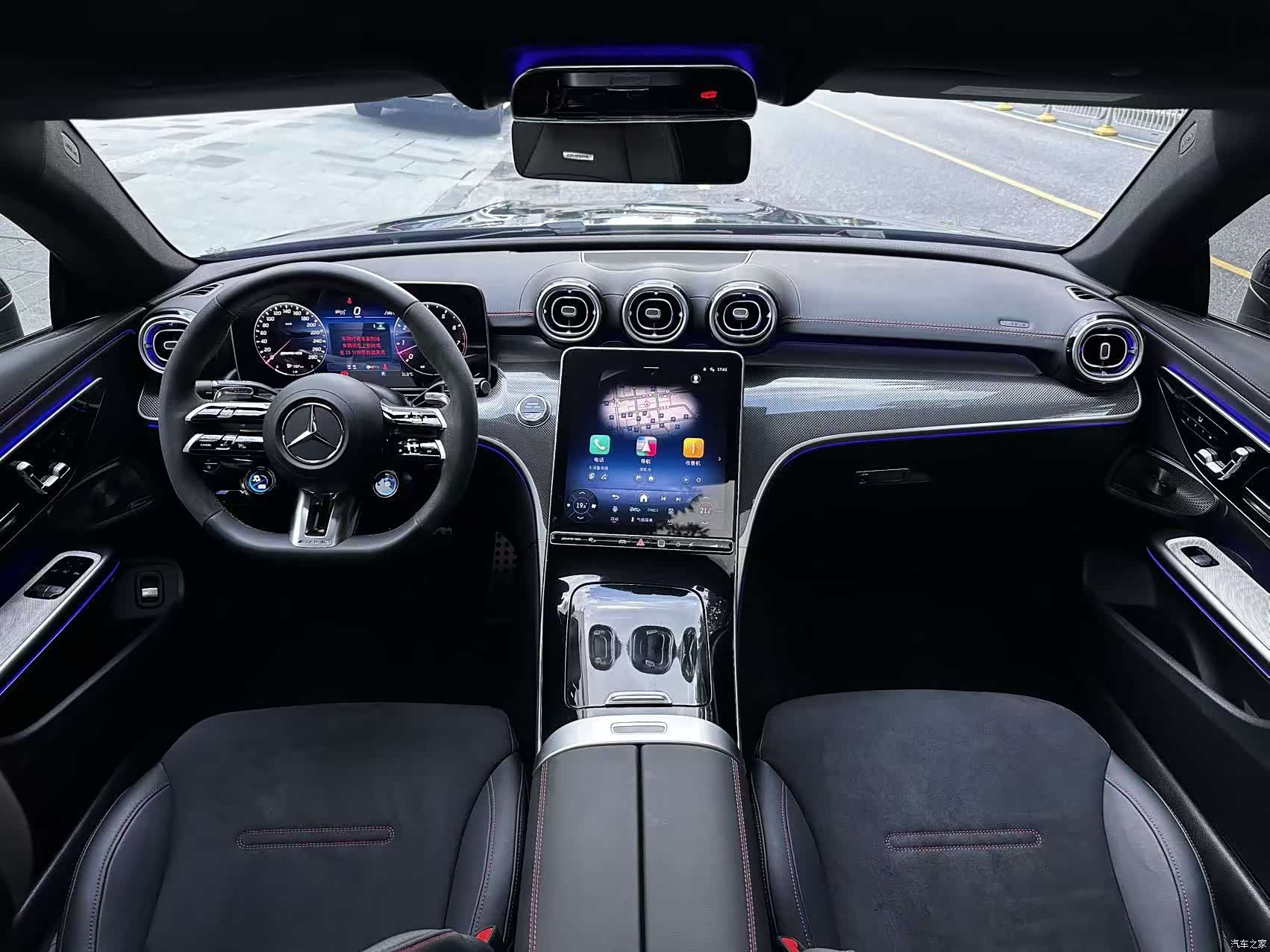 Mercedes-Benz CLE, 2025 4