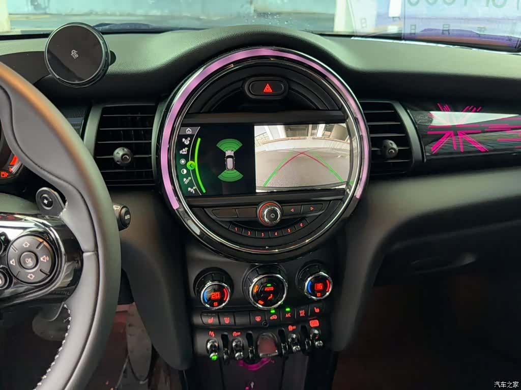 Mini Cooper, 2020 14