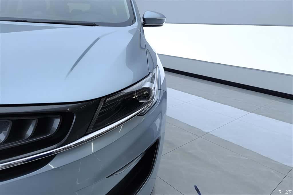Geely Jiaji, 2019 все фото
