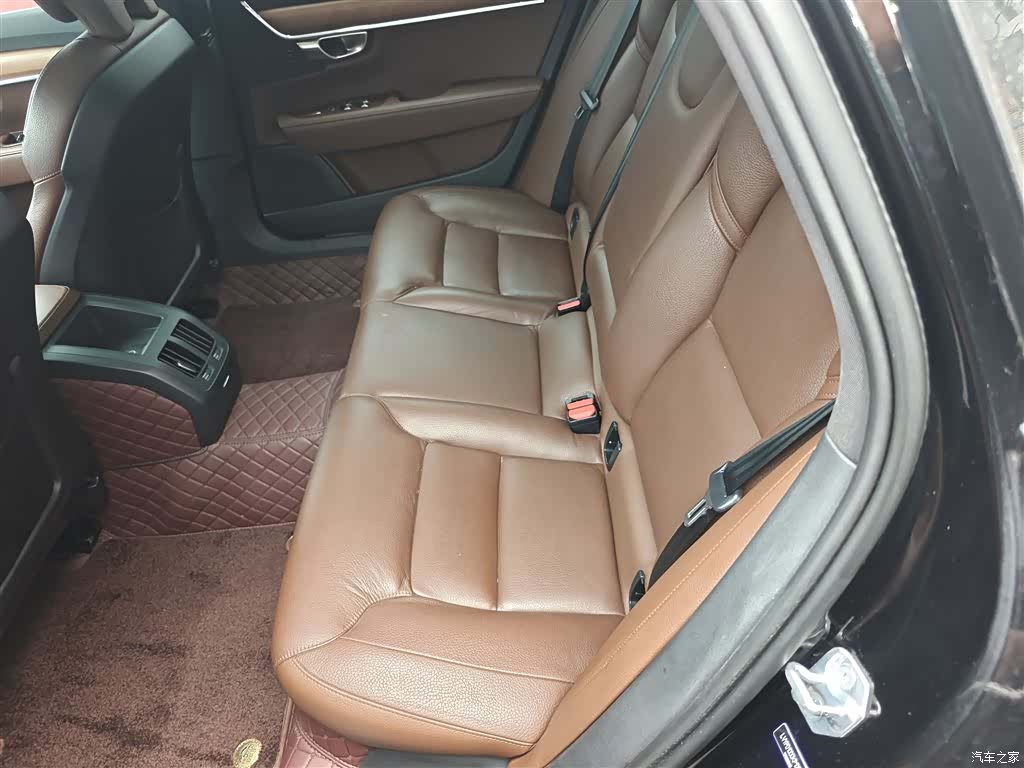 Volvo S90, 2019 17