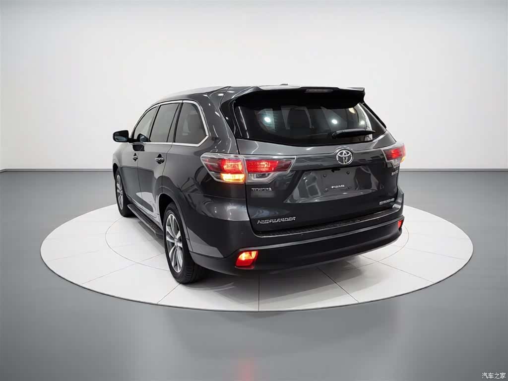 Toyota Highlander, 2015 все фото