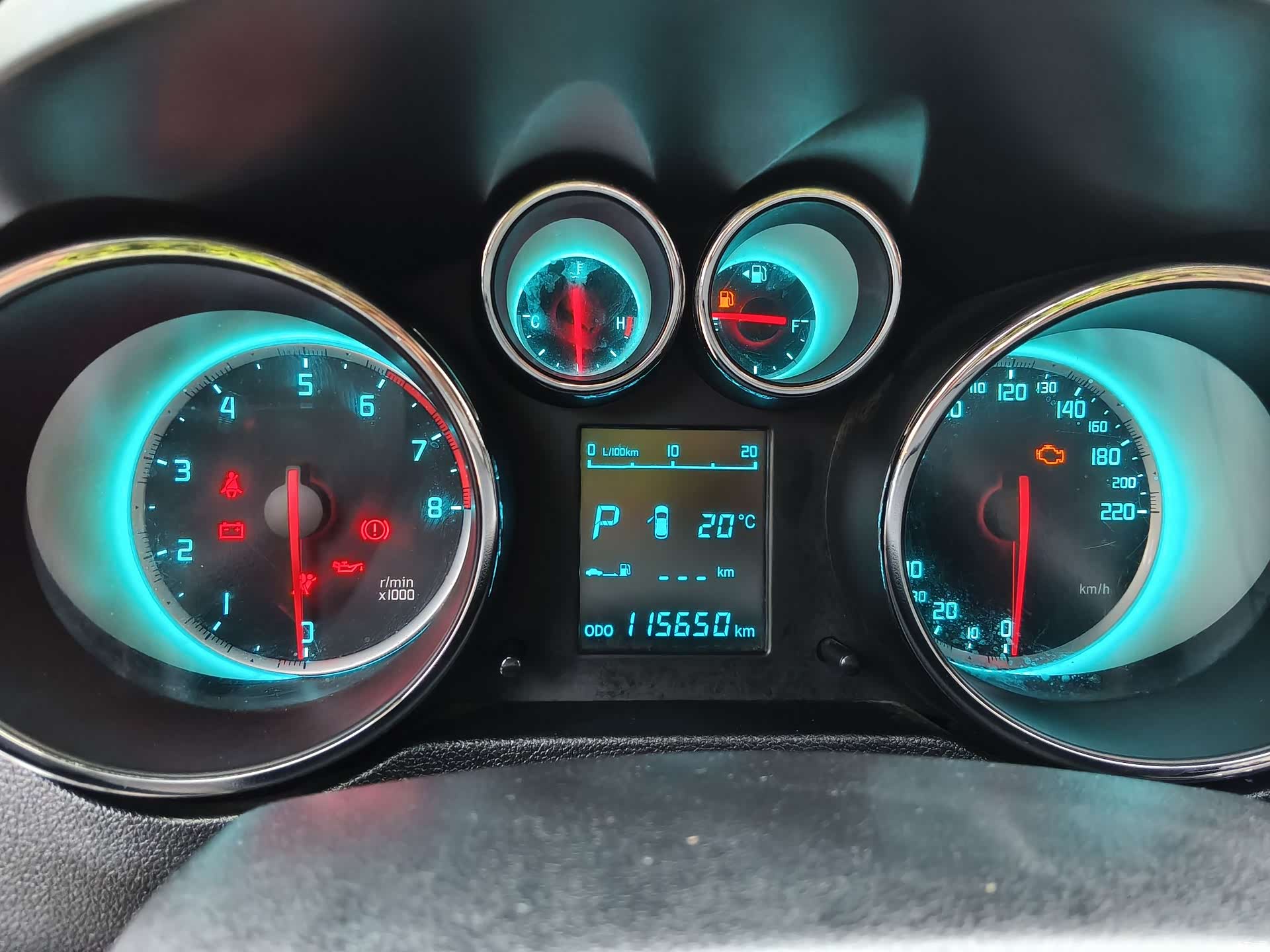 Changan CS35, 2015 11