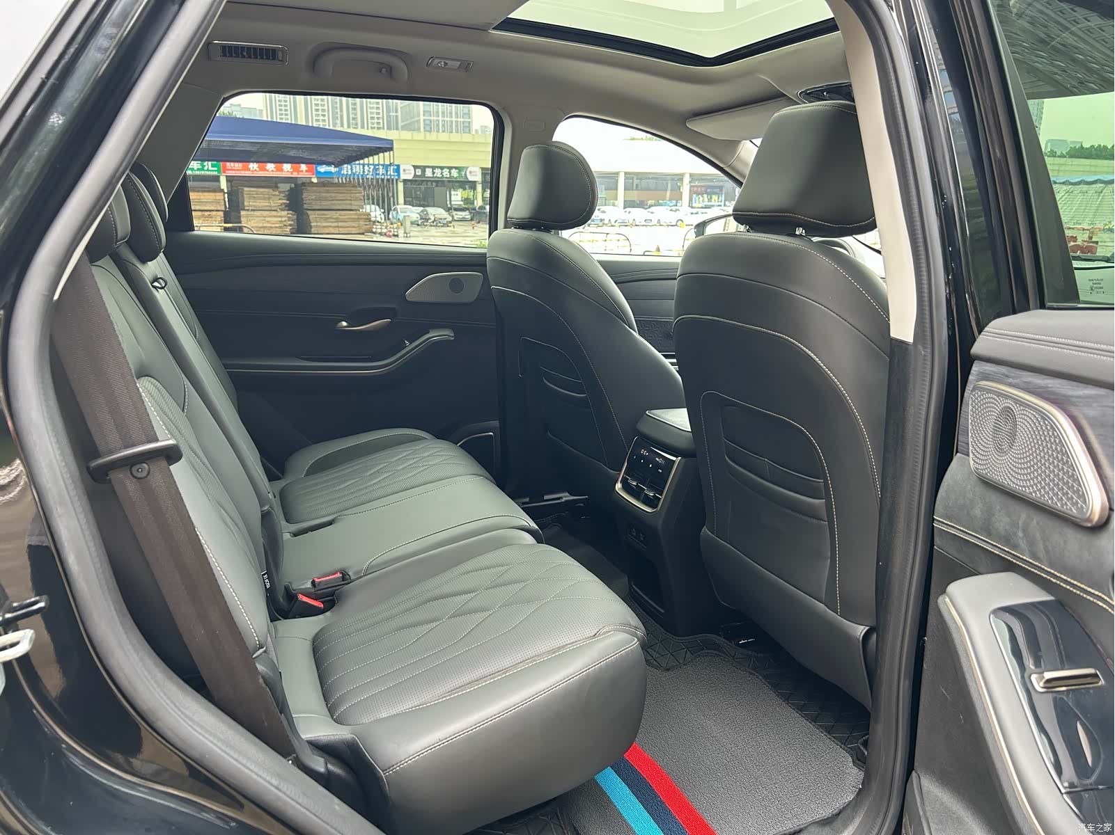 Jetour L7, 2024 12