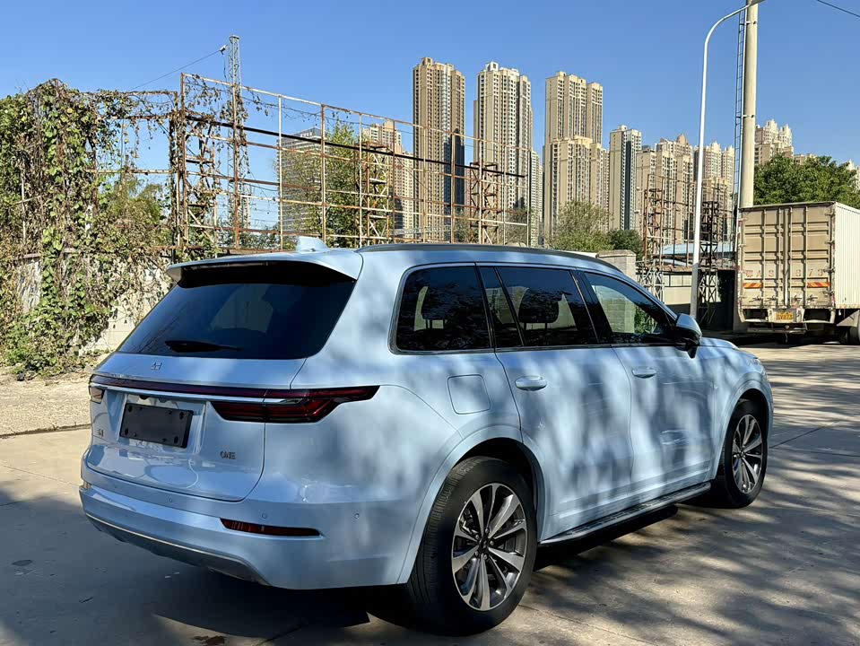 Li Auto Ideal ONE
