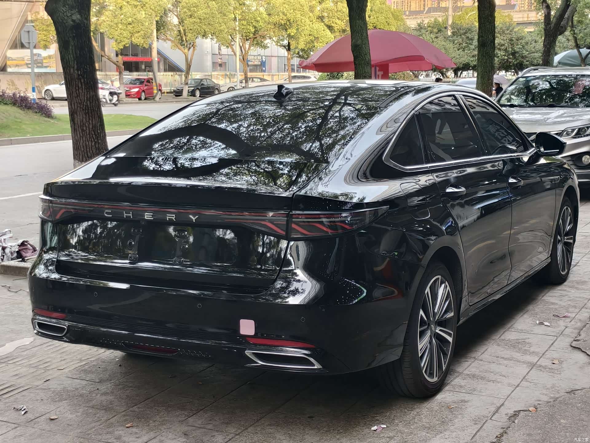 Chery Arrizo 8, 2025 3