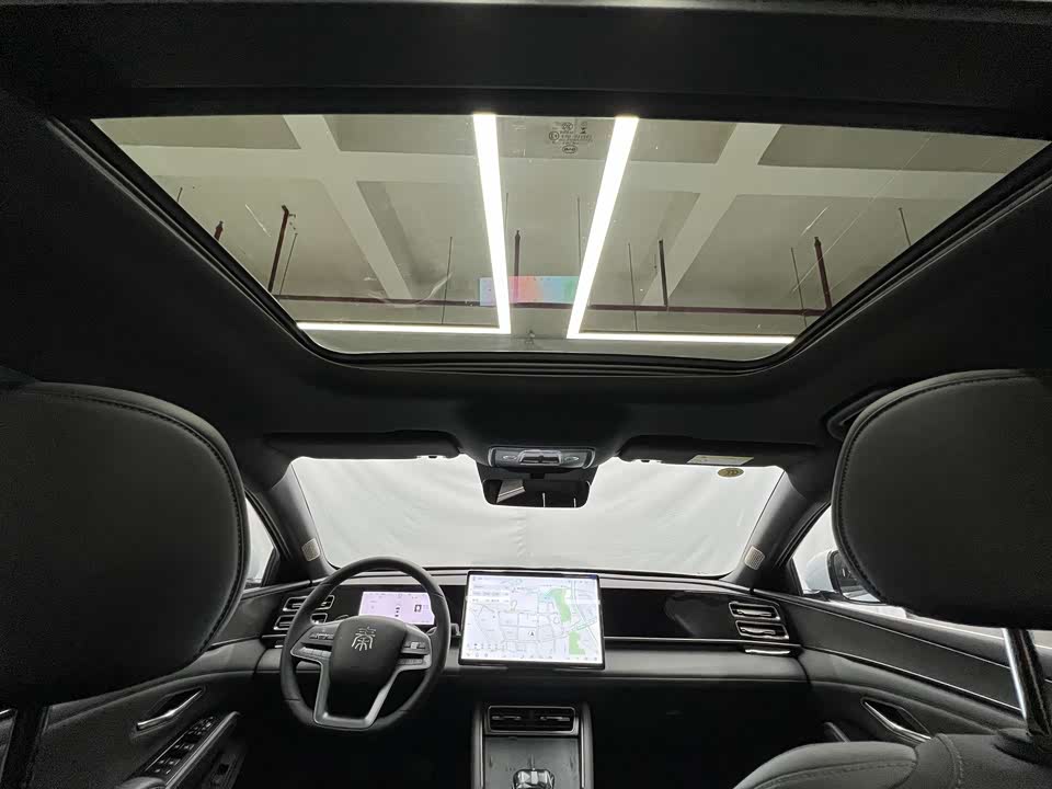 BYD Qin L BYD Qin L